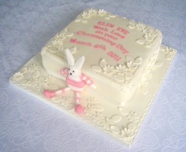 bunnychristeningcake14ed131c18753d