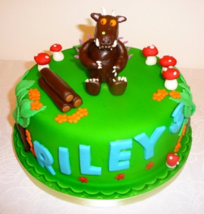 Gruffalobirthdaycake-154142594b06c8