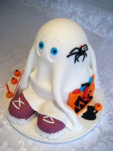 halloweencake150826134aceab