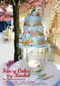 142-waterfountainpeachandcreamweddingcake-15ea327c23a8c4