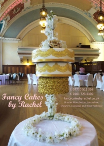 chandelierhangingweddingcakegolds-15991f0bb3f8e0