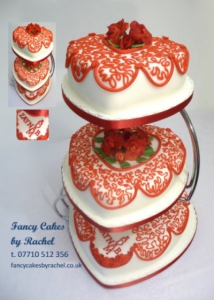 heartcakeonswirlstand-1541d27887fe5b